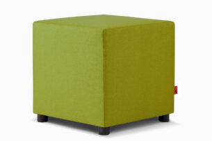 CHOE, https://dev1-mda.konsimo.pl/kolekcja/choe/ Puf zielony - zdjęcie