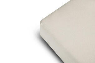 DERMI, https://dev1-mda.konsimo.pl/kolekcja/dermi/ Prześcieradło z gumką kremowy - zdjęcie